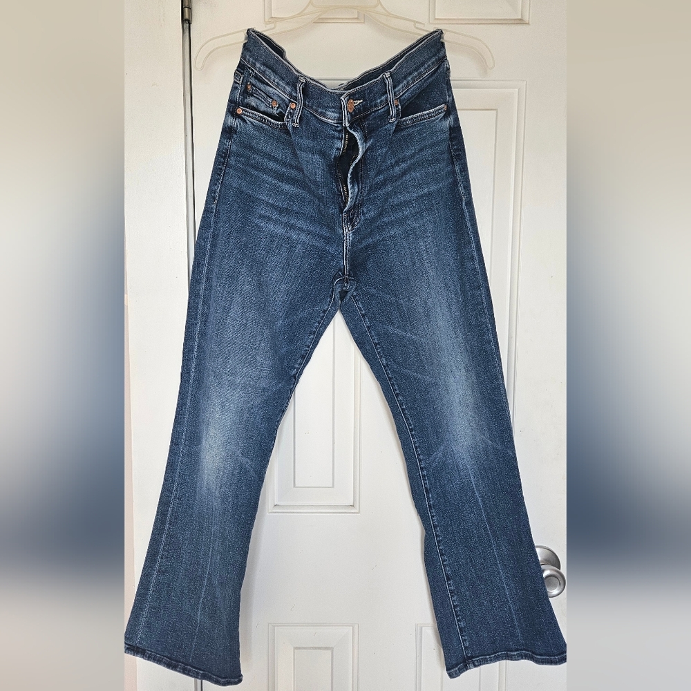 Mother - “The Outsider” skinny flare ankle jeans in Walking on Coals (size 32)